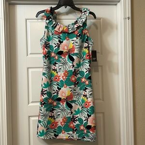 NWT crown and ivy floral dress